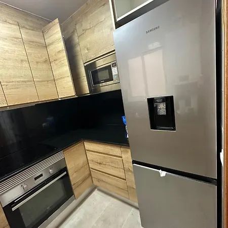 Duplex En Centro De アパート